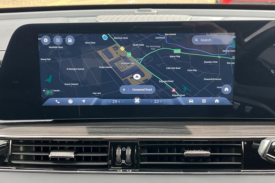 OMODA E5 Photo autoimg-334904df52d64c896c3ada8fa13adbb2f43194b4.jpg