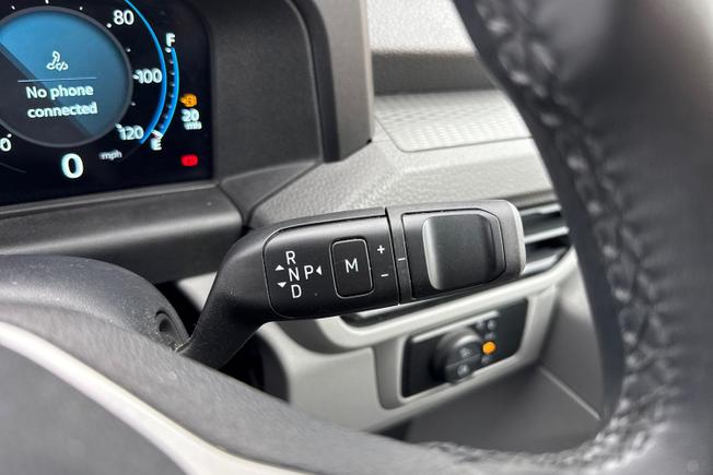 VOLKSWAGEN Transporter Photo 37
