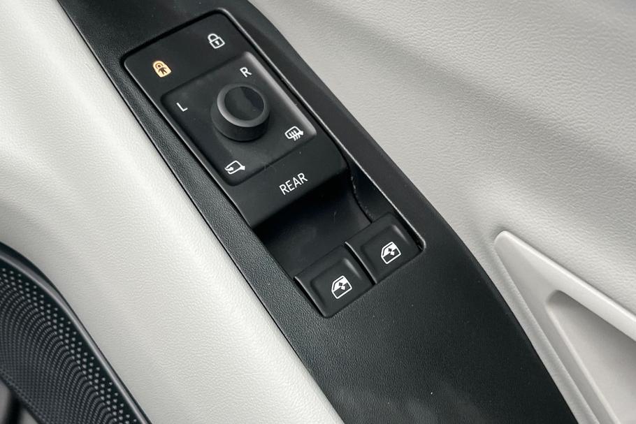 Used Ford CAPRI YE25HYU 16