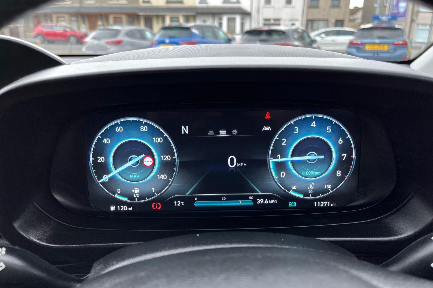 Hyundai BAYON Photo 34