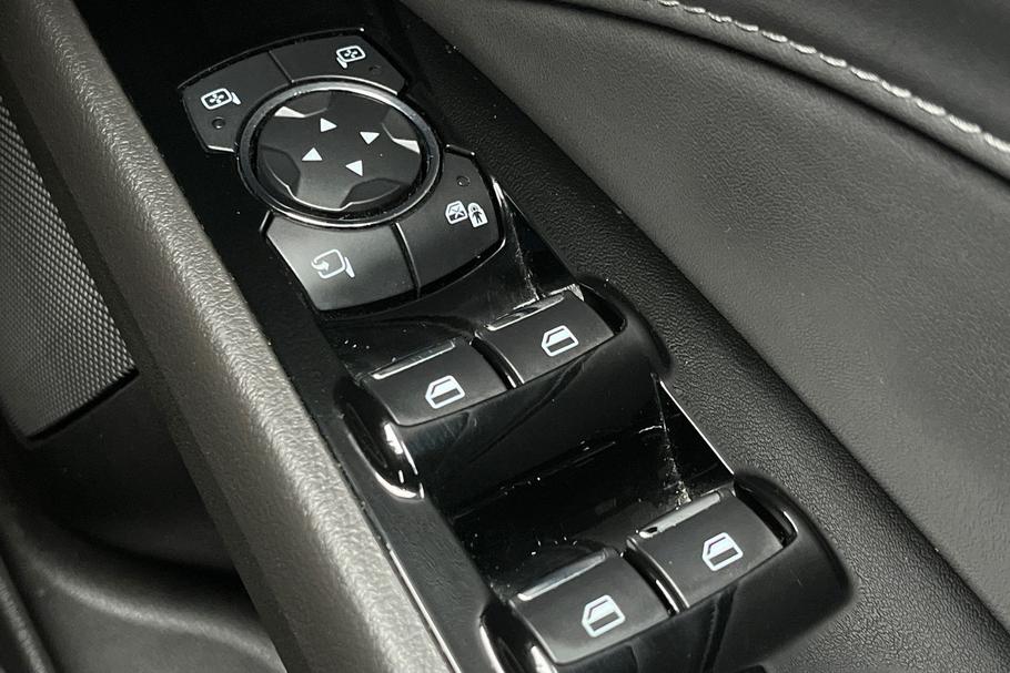 Used Ford MONDEO YM70WKG 16