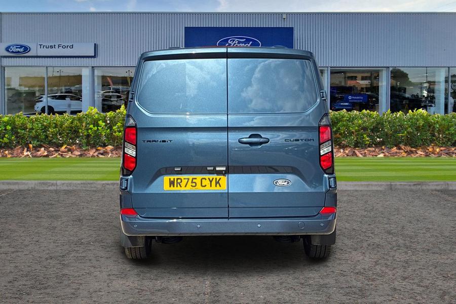 Ford Transit Custom Photo autoimg-3353cd7a1a9a5444673e12ae0c45b89b3bee742c.jpg