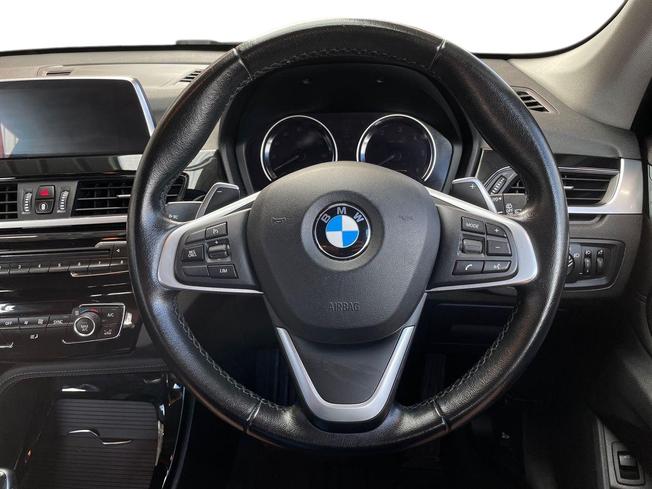 BMW X1 Photo 11