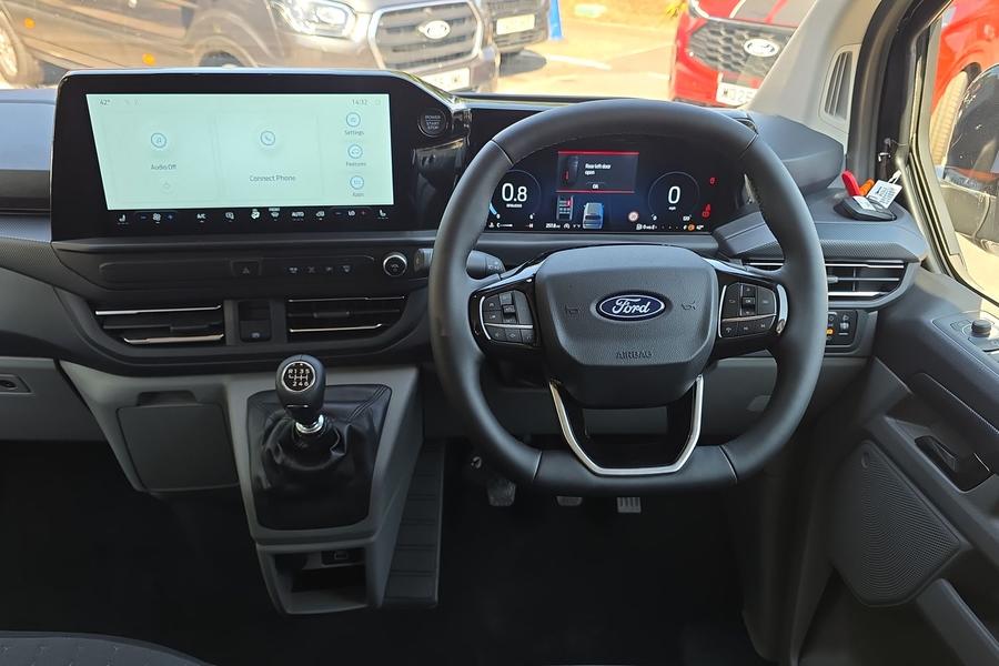 Ford Transit Custom Photo autoimg-3357acbb5eb1ce1e0b1b8dda235e00f51795d2a1.jpg