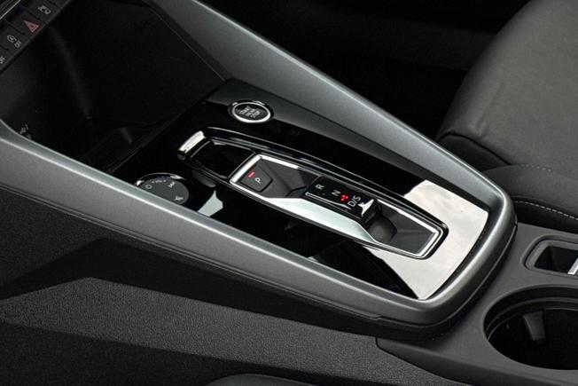 AUDI A3 Photo 43