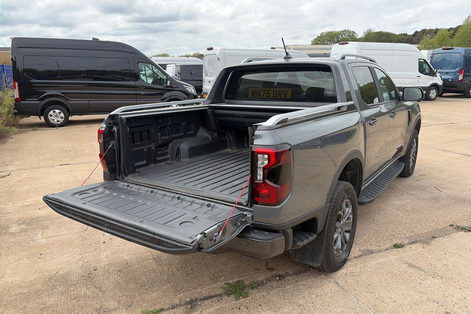 Ford RANGER Photo 6