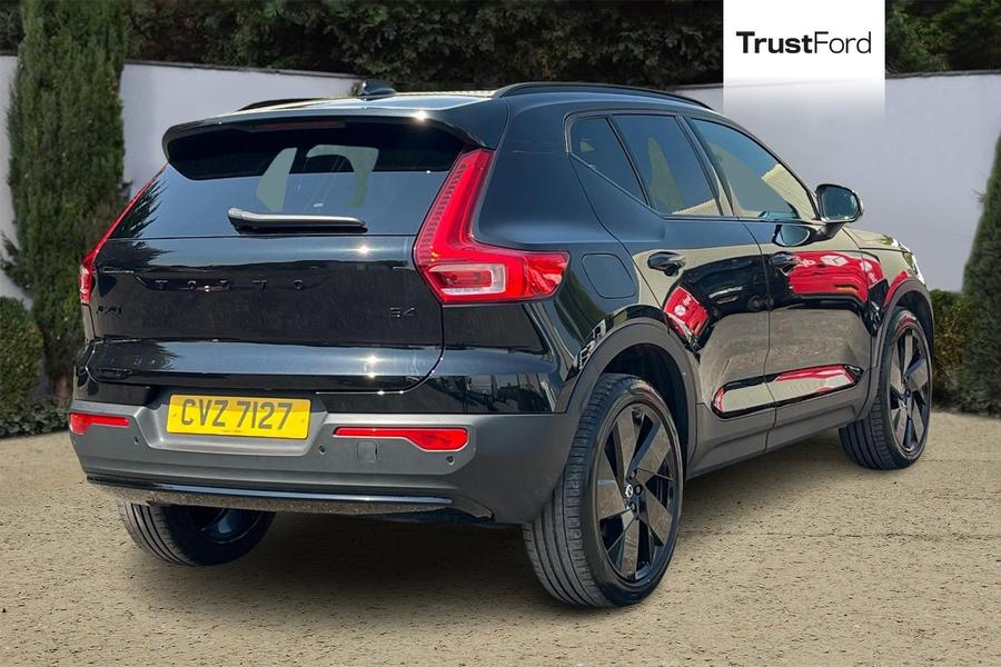 Volvo XC40 Photo autoimg-335ae8d40151c47e1de01a254d373a9b314fef52.jpg
