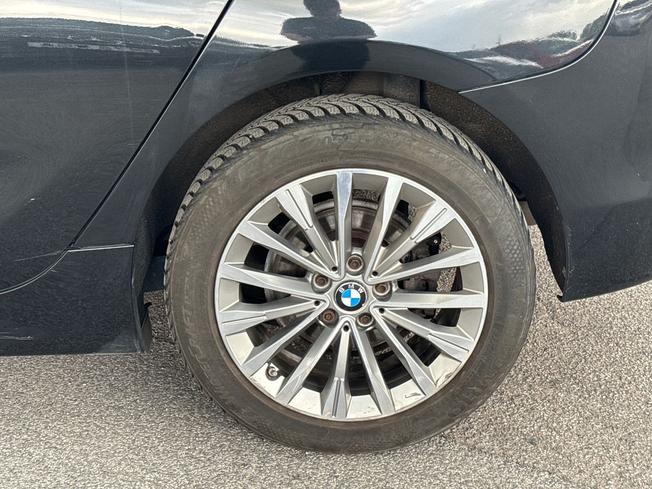 BMW 2 Series Active Tourer Photo 22