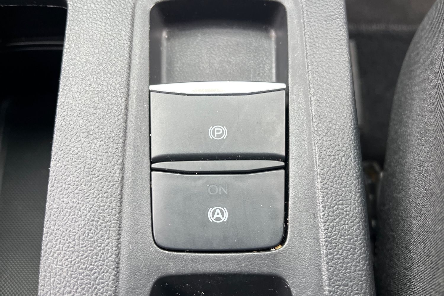 Ford FOCUS Photo 30