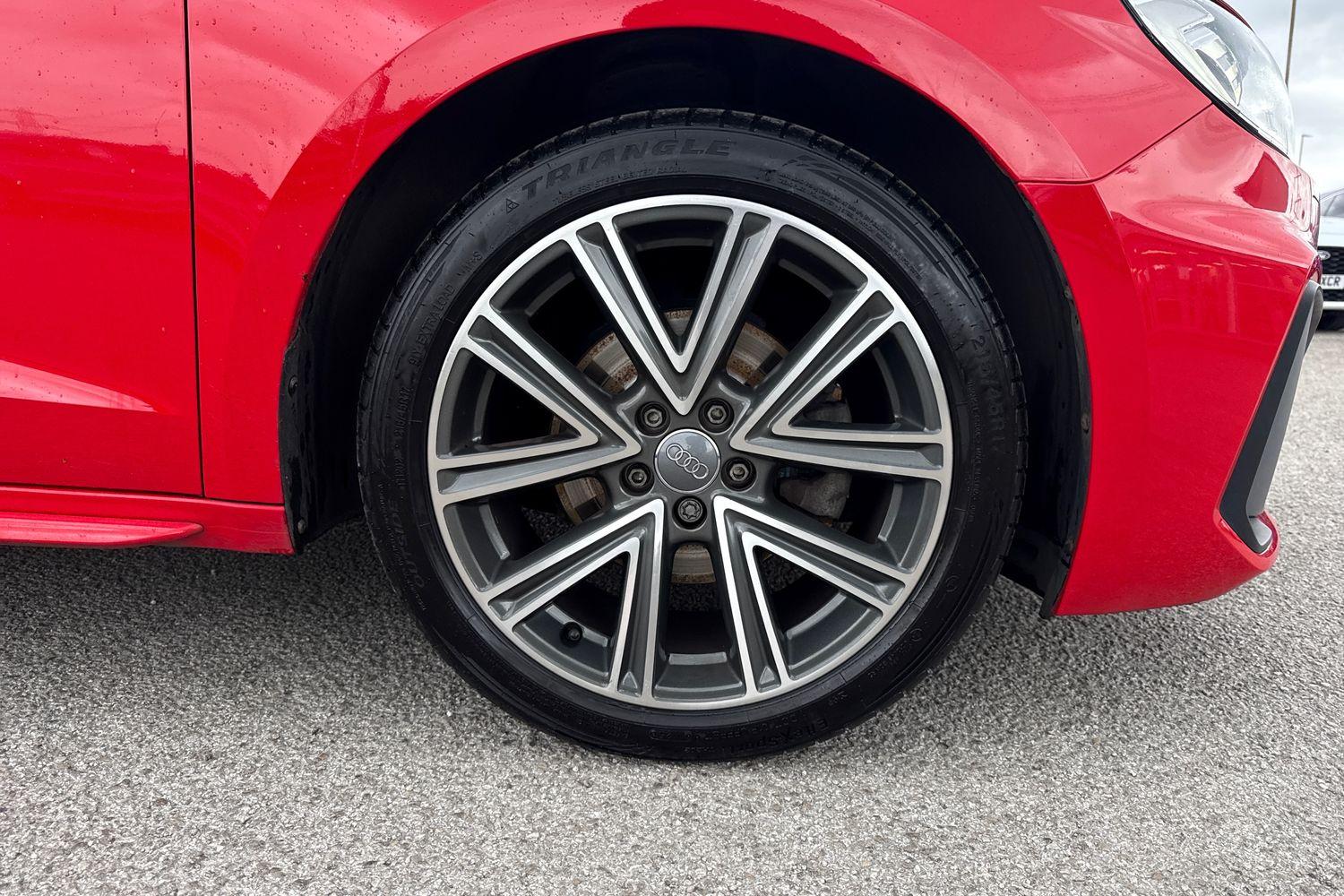 Audi A1 Photo 7