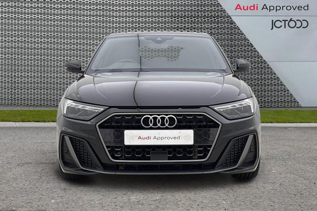 AUDI A1 Photo 8