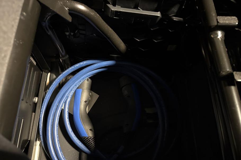 Used Ford E-TRANSIT CUSTOM WR75HZD 33