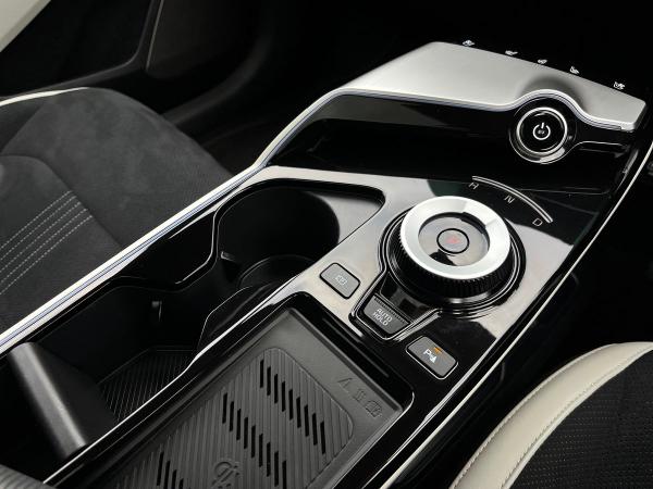 Kia EV6 Photo autoimg-33661e0f31e6fc605dbdafbb7abd4c1f70a54896.jpg