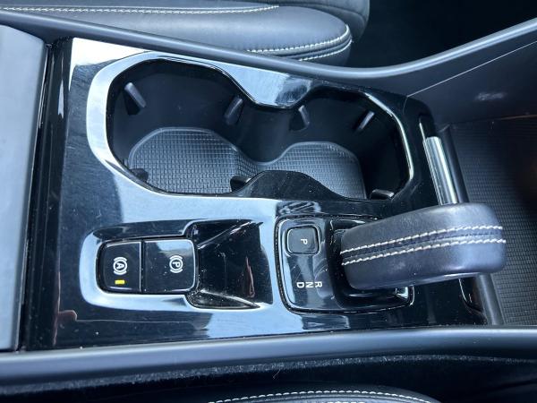 Volvo XC40 Photo autoimg-33670c965111ae8383522bebbe199a458136fb3b.jpg