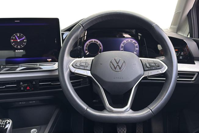 VOLKSWAGEN Golf Photo 11