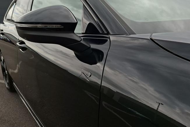 VOLKSWAGEN Passat Photo 20