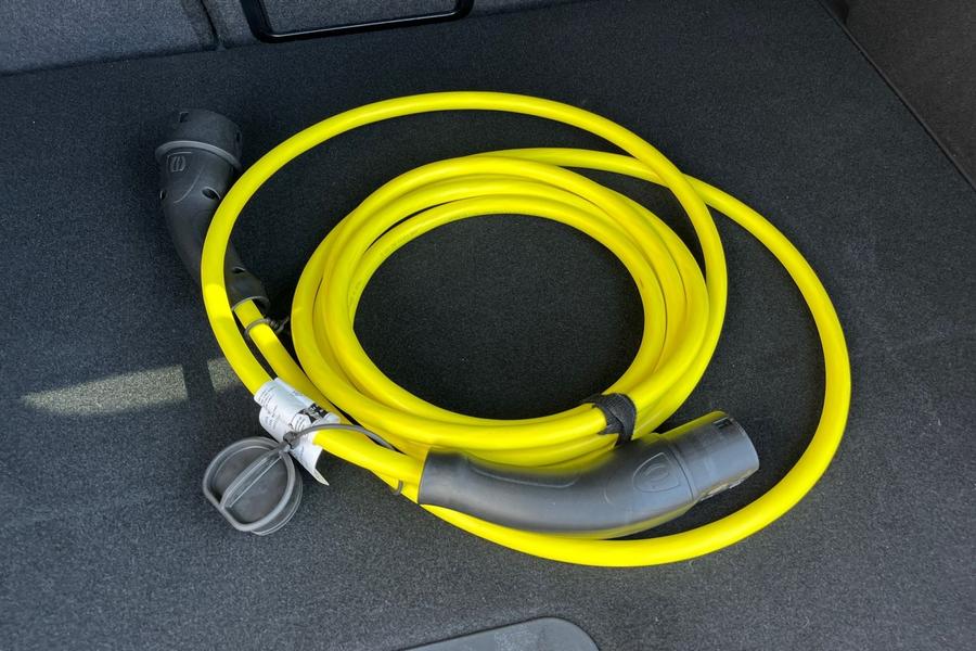 Ford Explorer Photo autoimg-336d4ba216d24fb15ea3113256b0ac846d9c423d.jpg