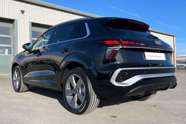 Audi Q3 Photo 57