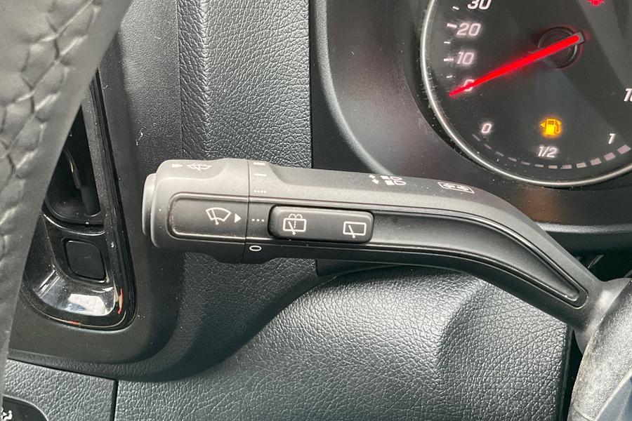 Mercedes-Benz VITO Photo autoimg-337842783367cc0b86154bad5341a81e5ab88e73.jpg