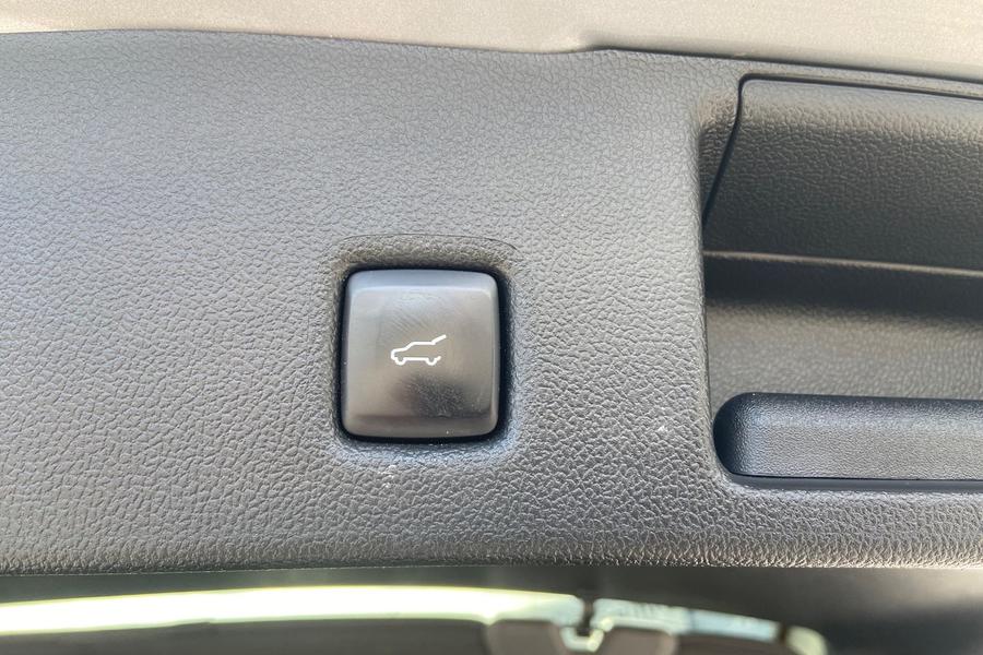 Ford Kuga Photo autoimg-337849bbc253ec6d07f421c12e578305549590c0.jpg