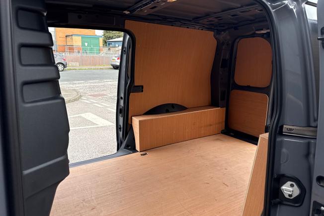 VOLKSWAGEN Caddy Maxi Photo 34