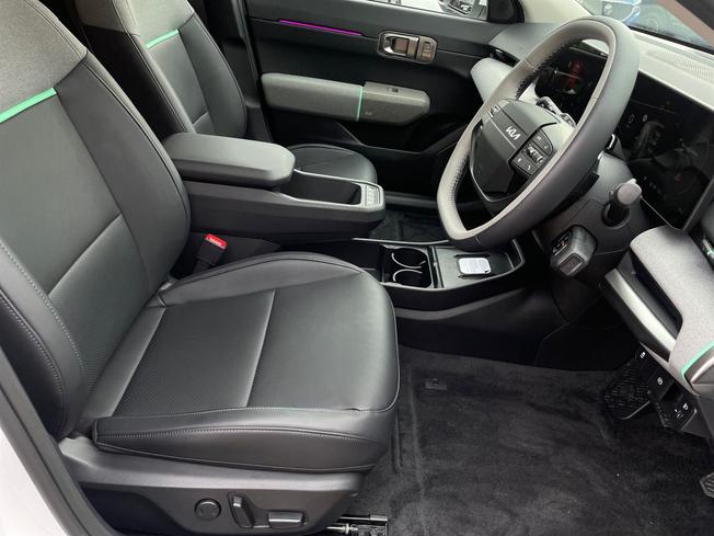 KIA EV4 Photo 29