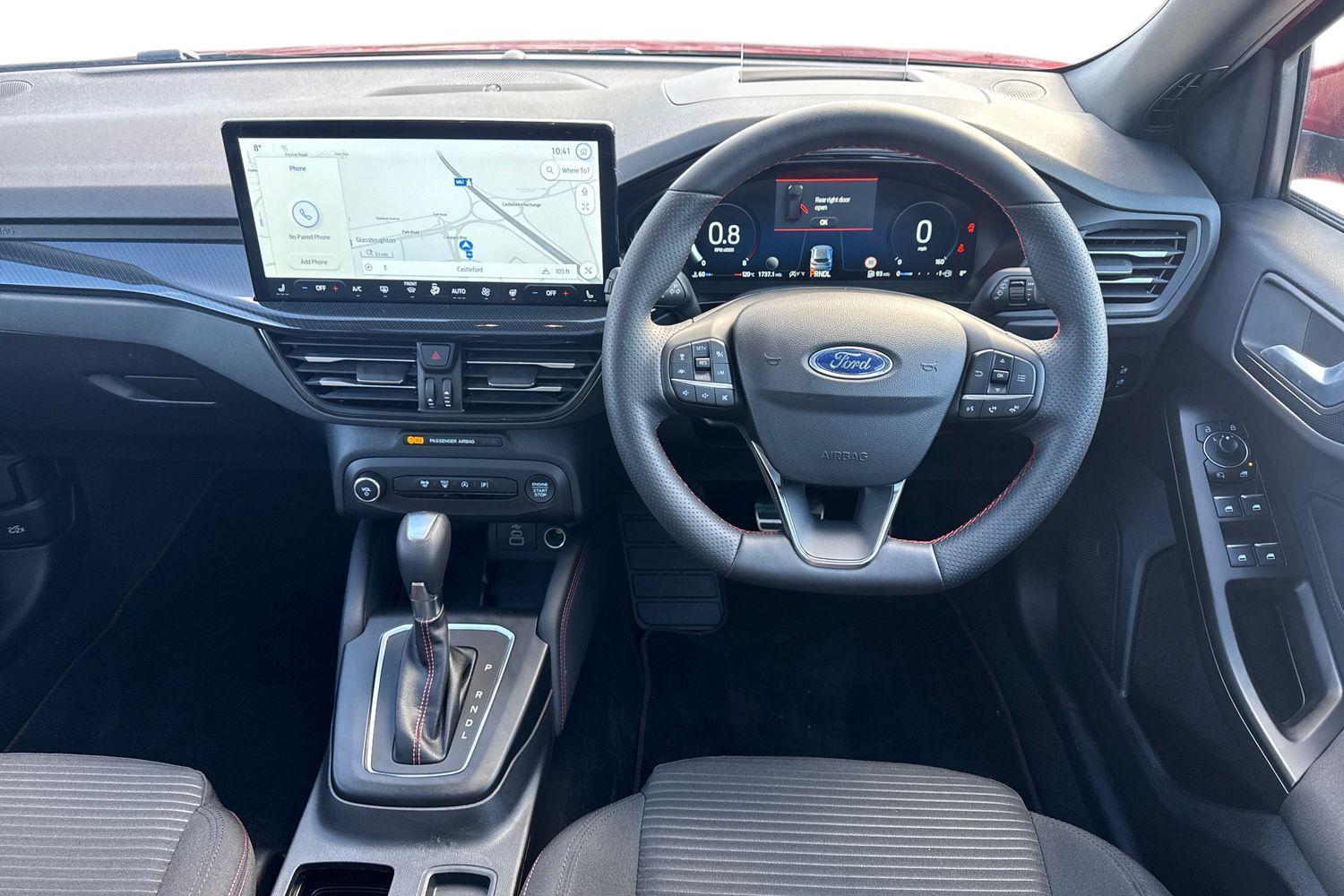 FORD FOCUS Photo 10