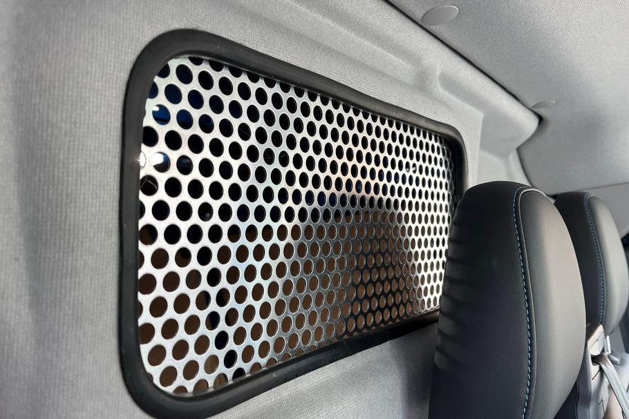 Used Ford TRANSIT CUSTOM AO25UCL 25