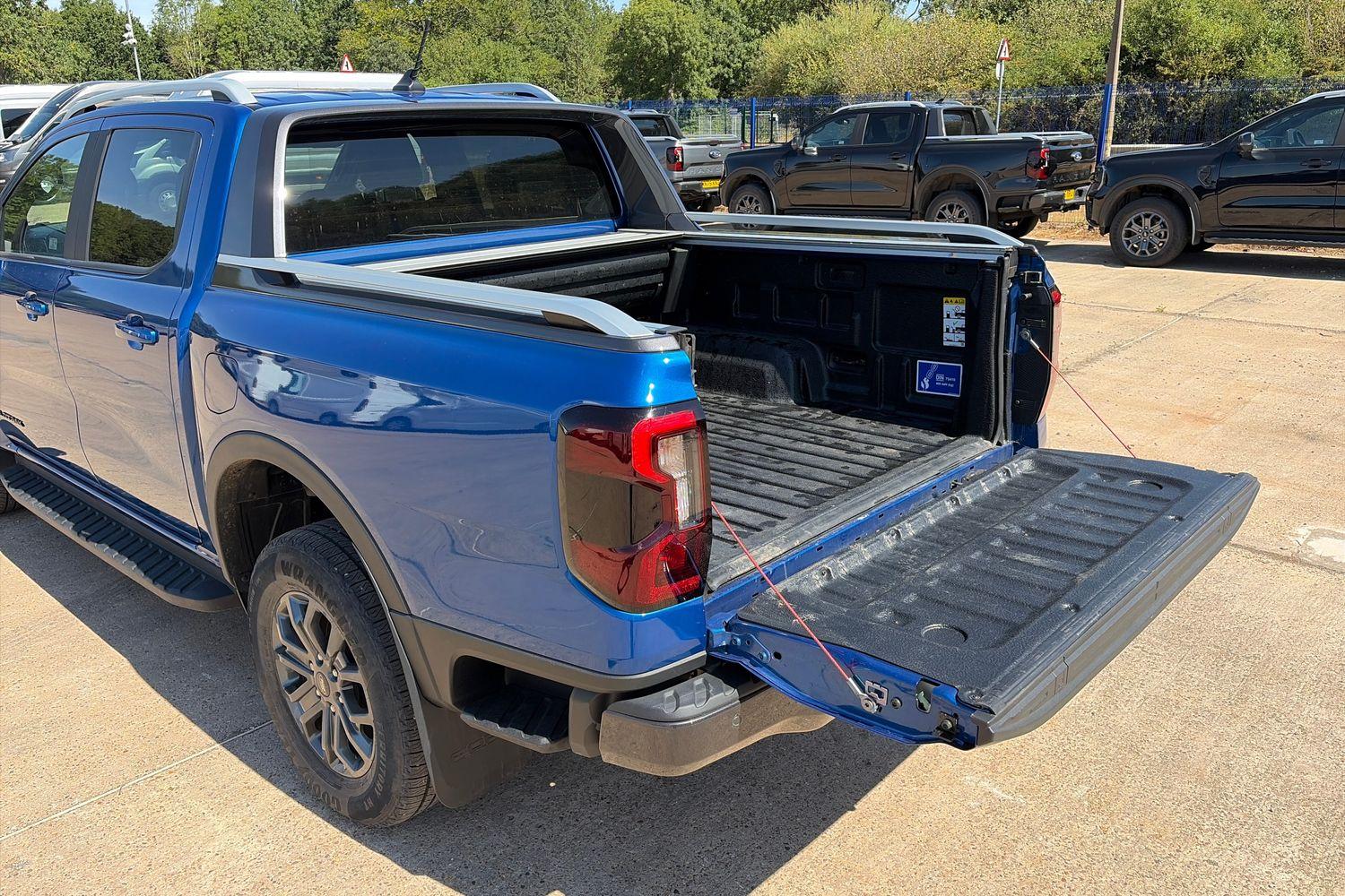 Ford RANGER Photo 6