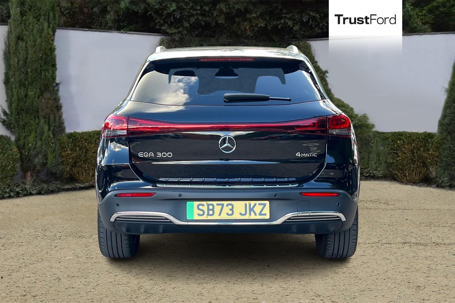 Mercedes-Benz EQA Photo 6