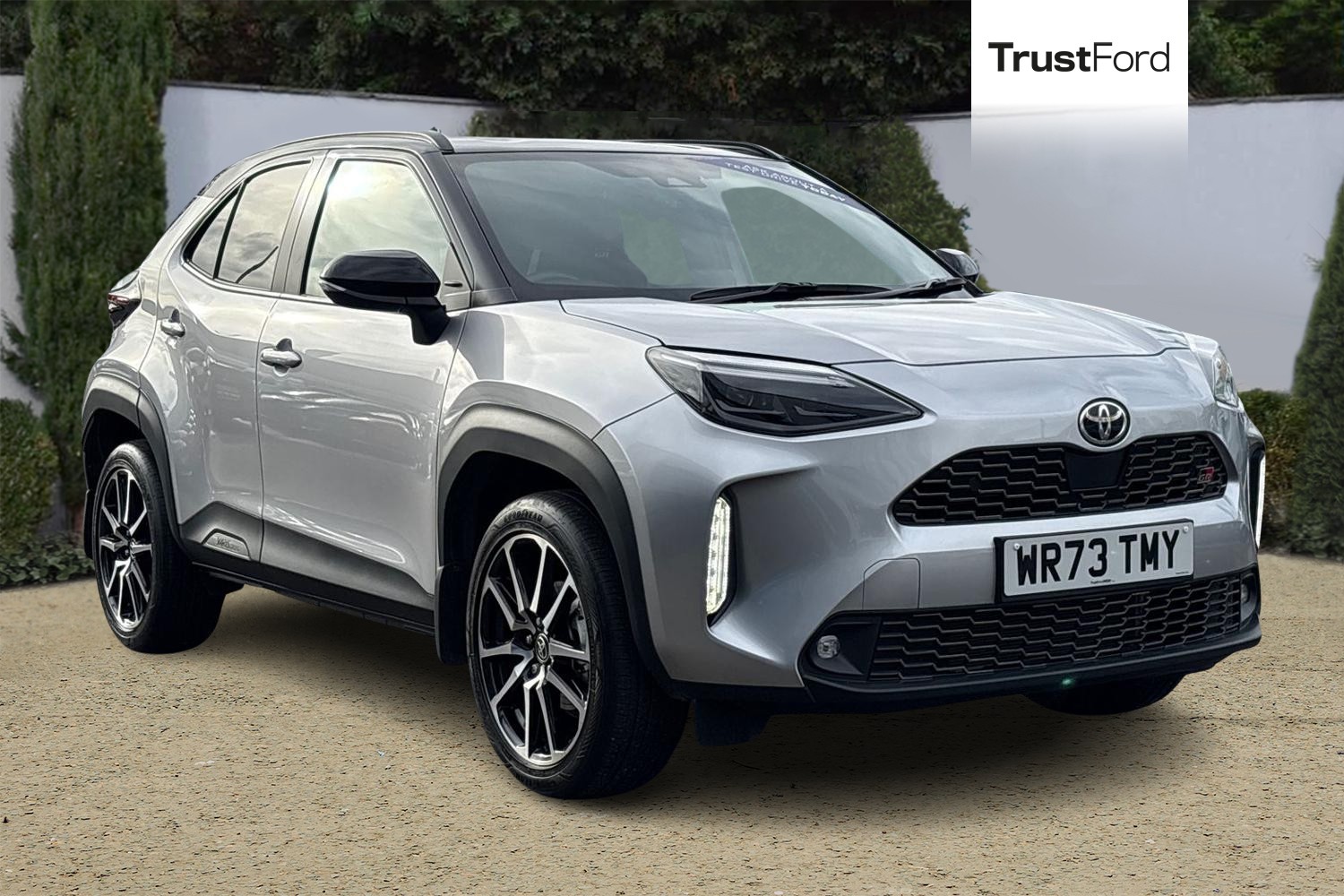 Toyota YARIS CROSS Photo 0