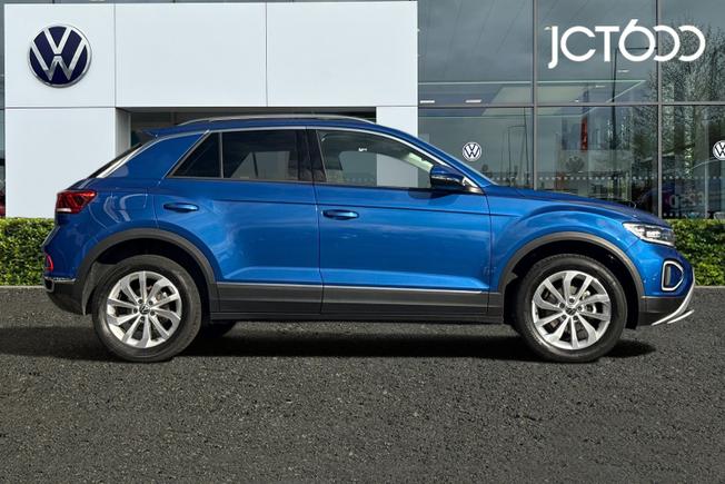 VOLKSWAGEN T-Roc Photo 4