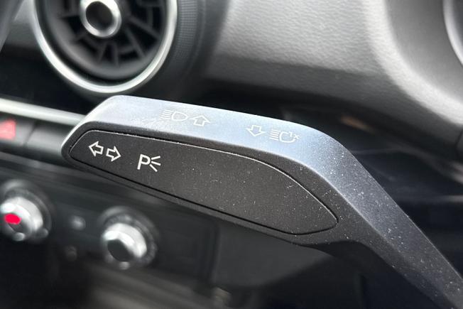 AUDI Q2 Photo 39