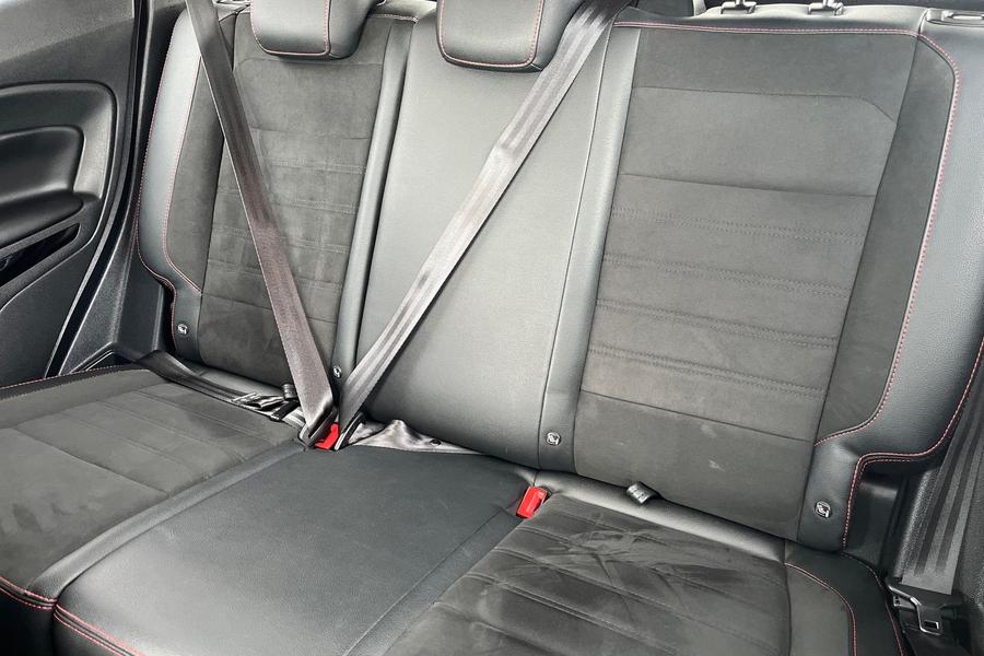 Ford ECOSPORT Photo autoimg-3391889e0c50143019d44a3d99eeabfc5adcc89a.jpg