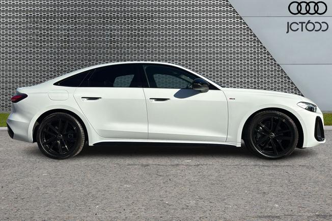 AUDI  A5 Saloon  Photo 4
