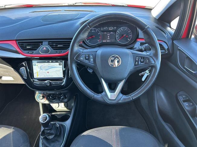 VAUXHALL Corsa Photo 11