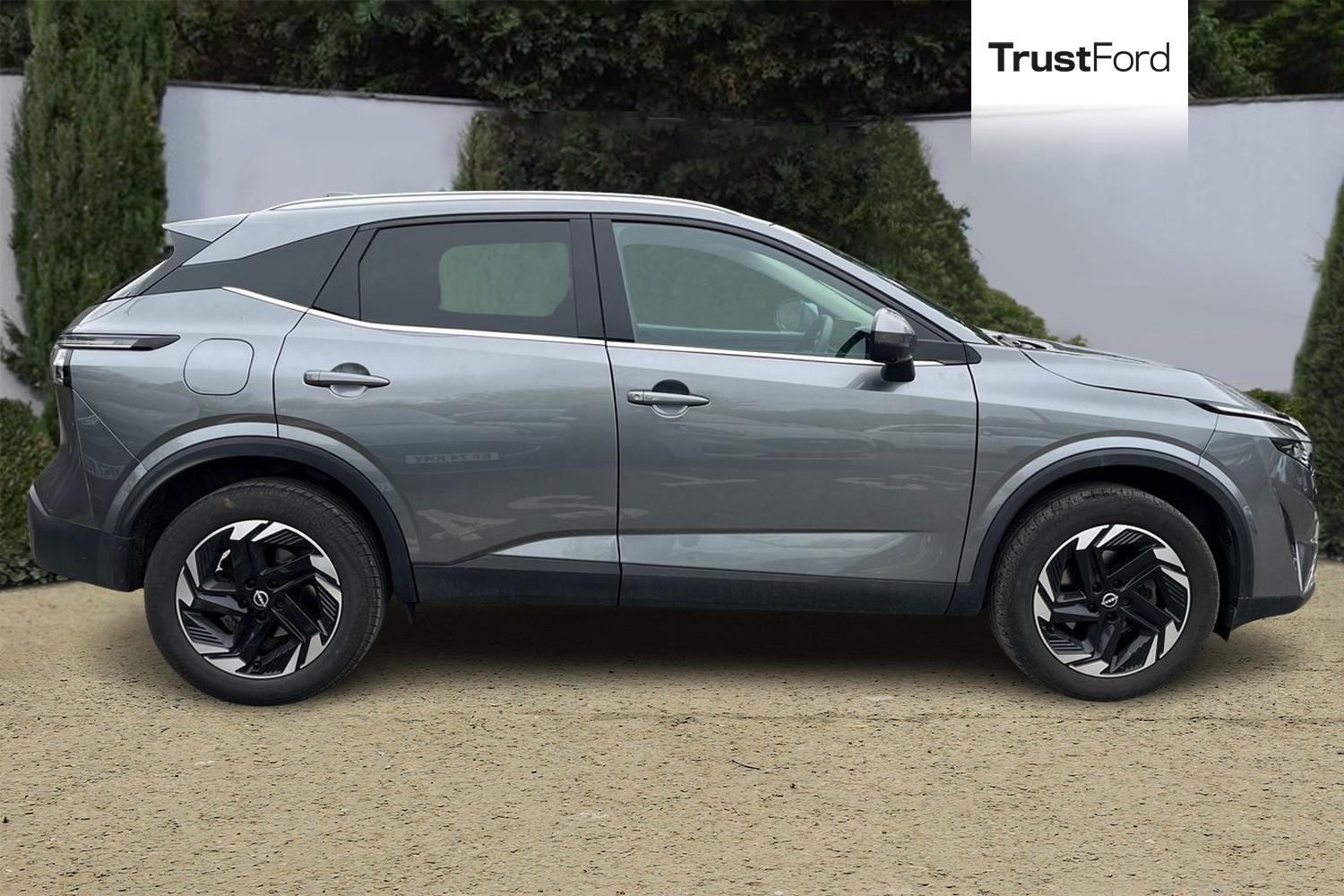 Nissan Qashqai Photo 2