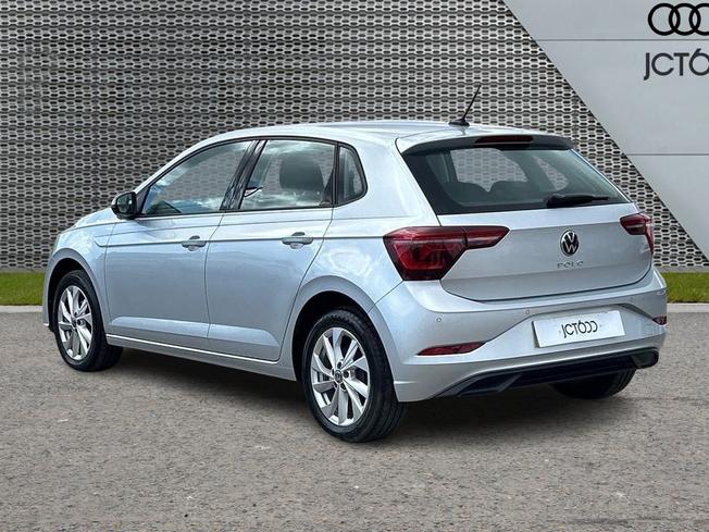 VOLKSWAGEN Polo Photo 3