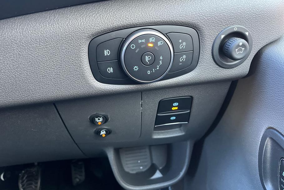 Used Ford TRANSIT 17