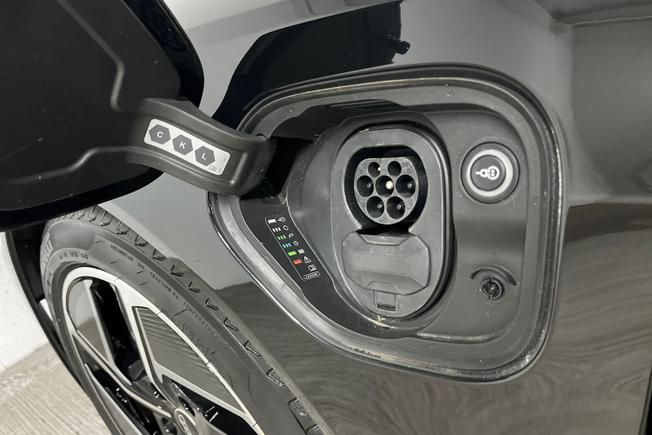 AUDI E-Tron Gt Photo 32