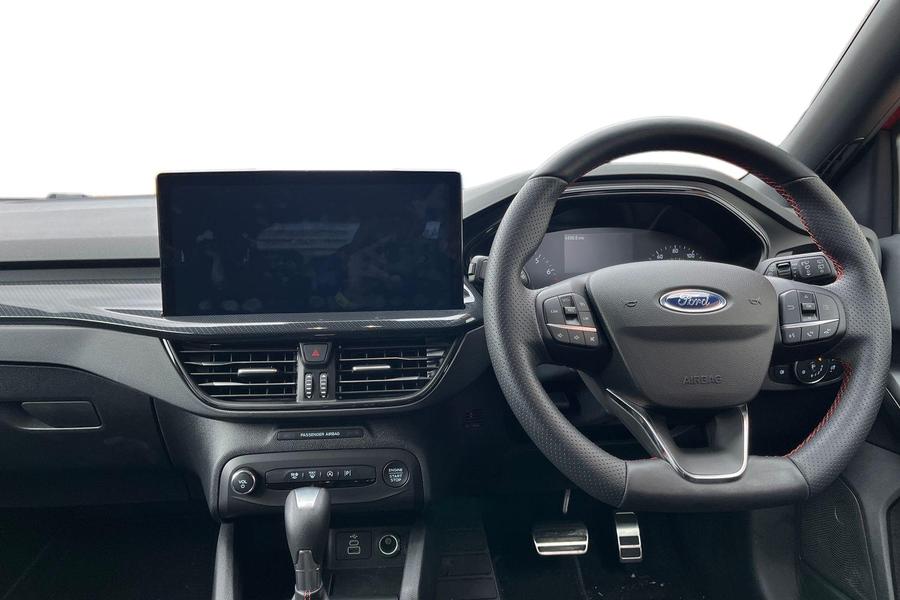 Ford FOCUS Photo autoimg-33a260d8ad9c030bf44b068680aa214e04a1c75f.jpg