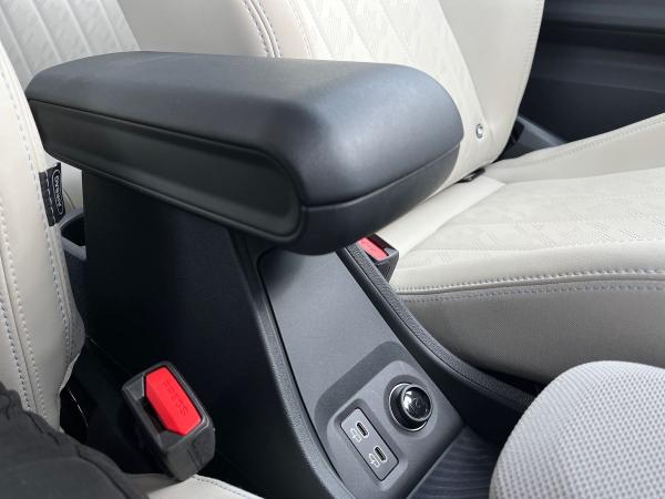 MINI Cooper Photo autoimg-33ab60b9ec39e46cda0a3137d9e26808b9e351d3.jpg