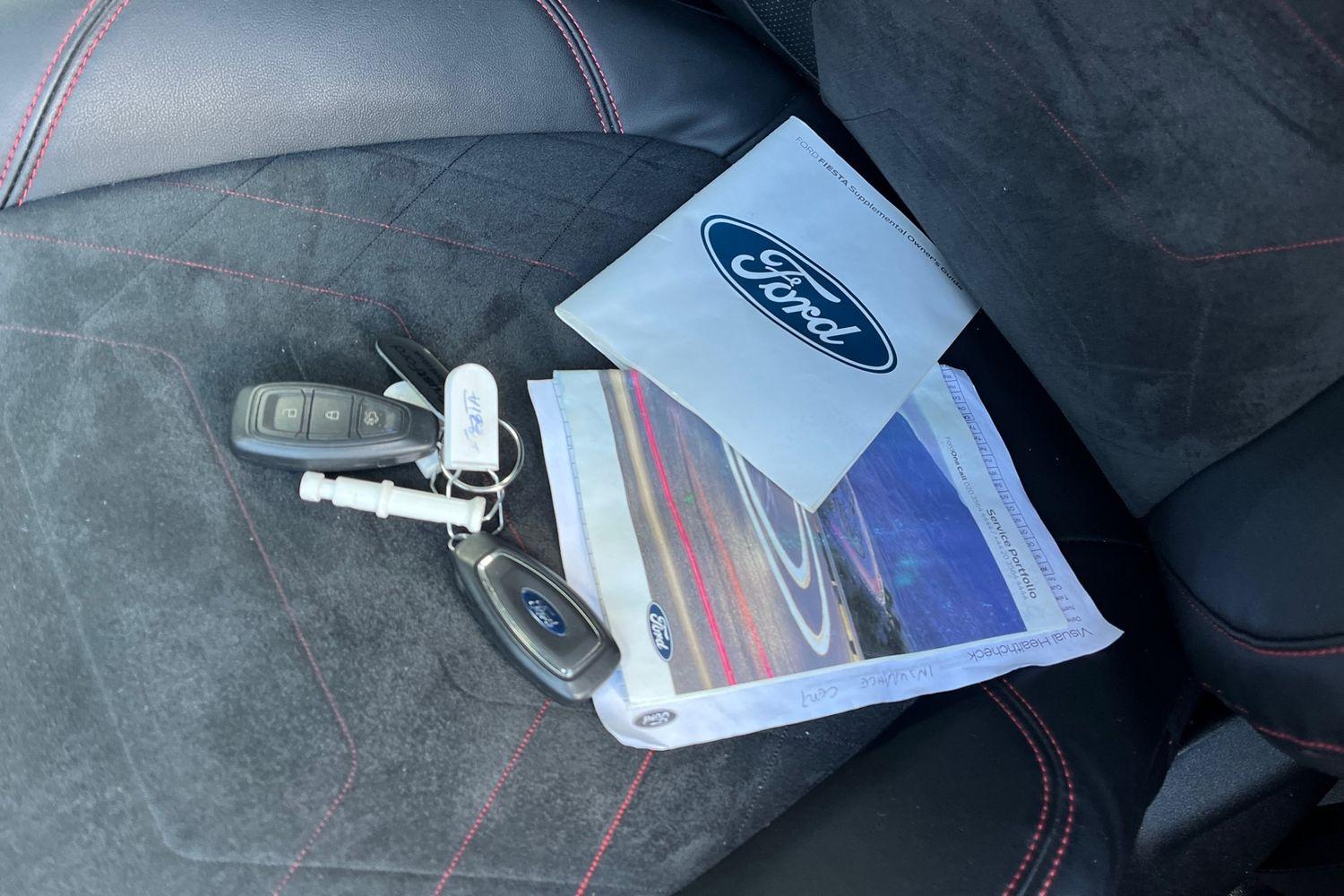 Ford Fiesta Photo 21