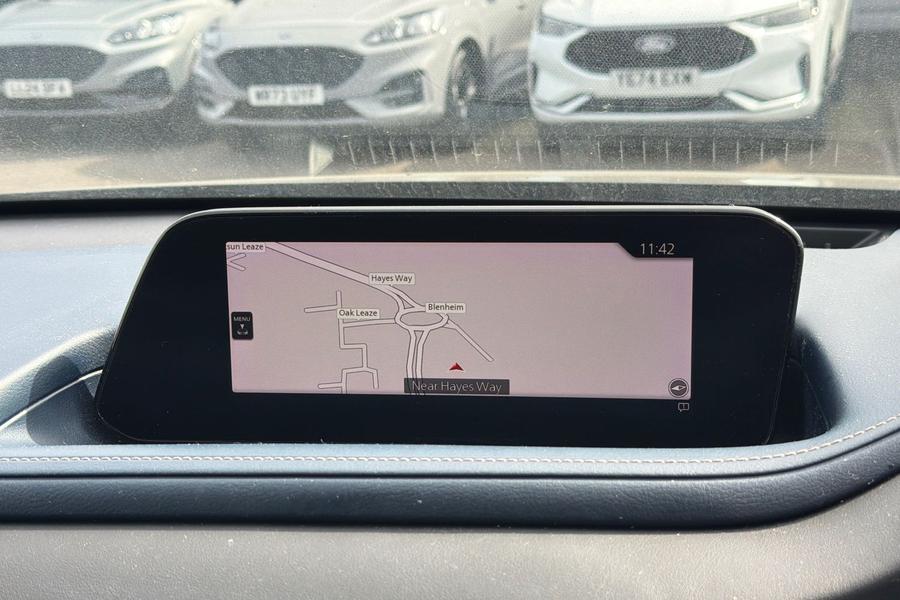 Mazda CX-30 Photo autoimg-33b4ea49e9ec09ef448def2e16cdbc010a61a24c.jpg