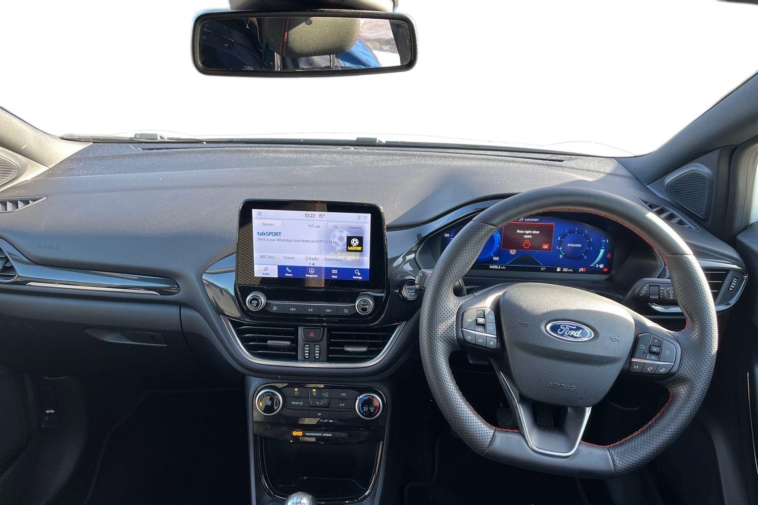 Ford PUMA Photo 10