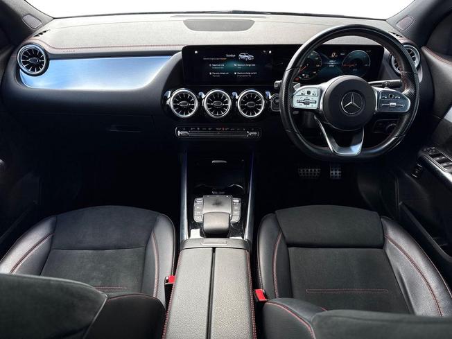 MERCEDES-BENZ Eqa Photo 10