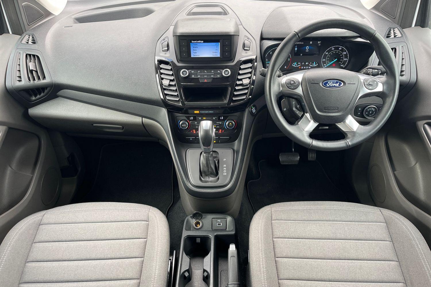 Ford Tourneo Connect Photo 9