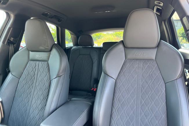 AUDI Q5 Photo 21