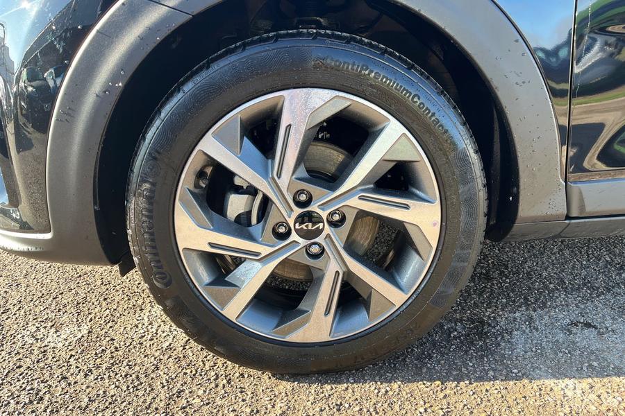 Kia STONIC Photo autoimg-33bdfd926029ca9c8817475cbb80cc2832d02366.jpg