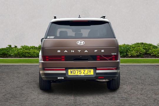 Hyundai Santa Fe Photo autoimg-33c1018aca47921bf5faf697f18a9401e2c8dc64.jpg